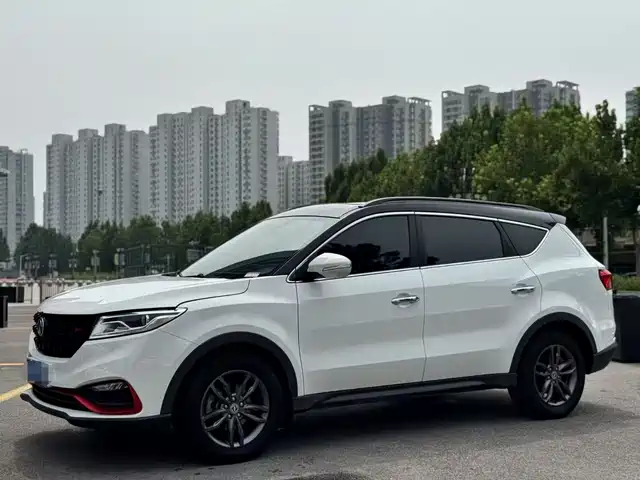  Dongfeng Fengguang Fengguang 580 2021 ☆Star Edition 1.5T Automatic Luxury