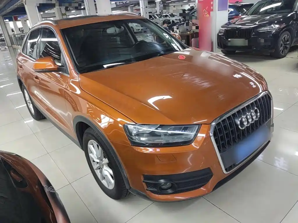 Фото 4 - Audi Q3