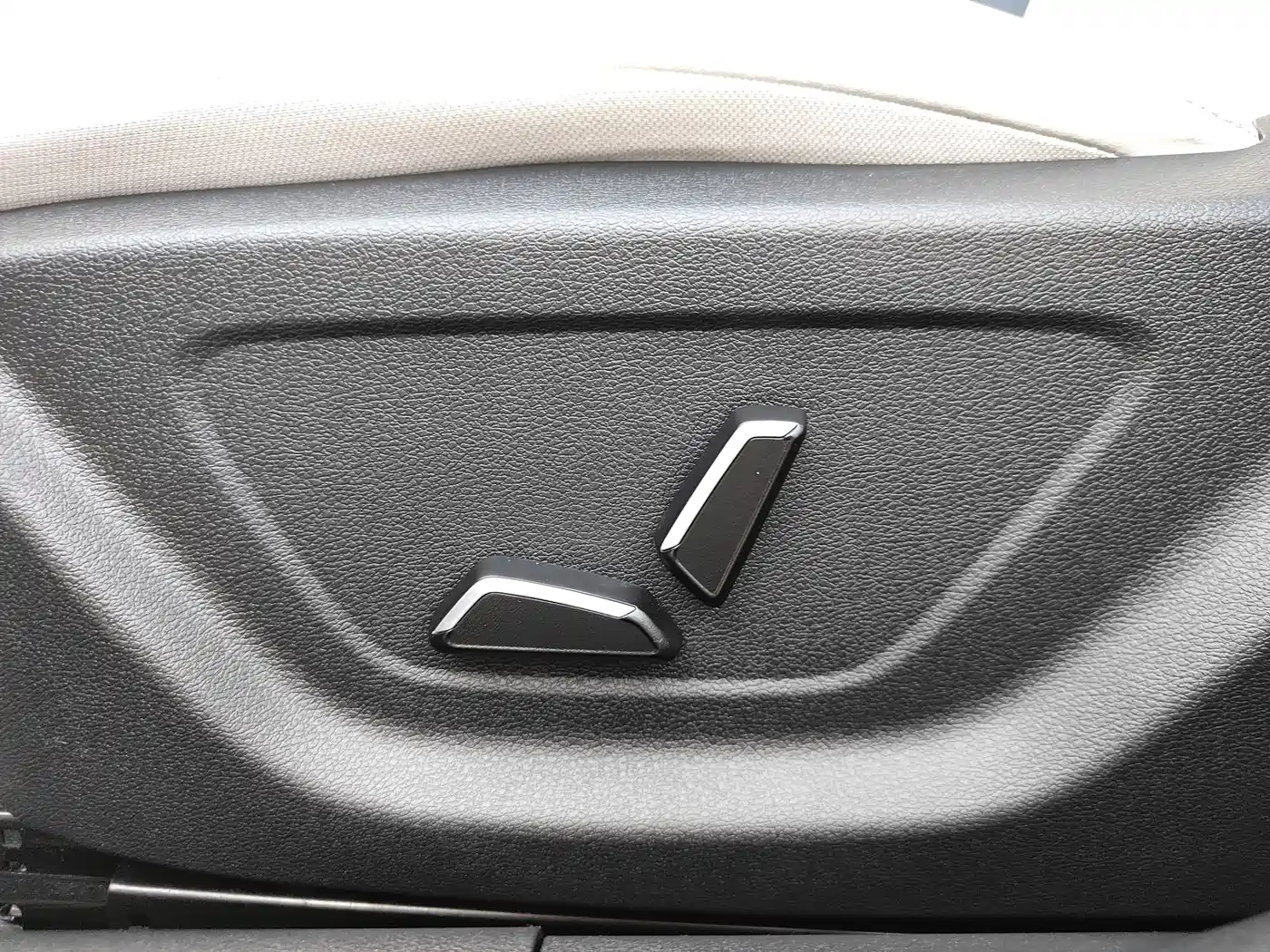 GEELY AUTOMOBILE EMGRAND