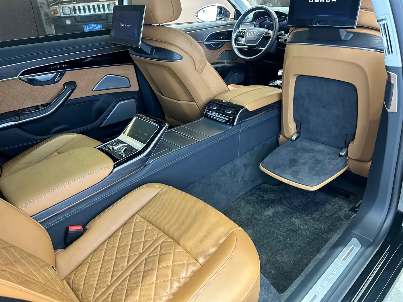 Audi A8 2022 A8L Horch Founder's Edition Legendary фото 20