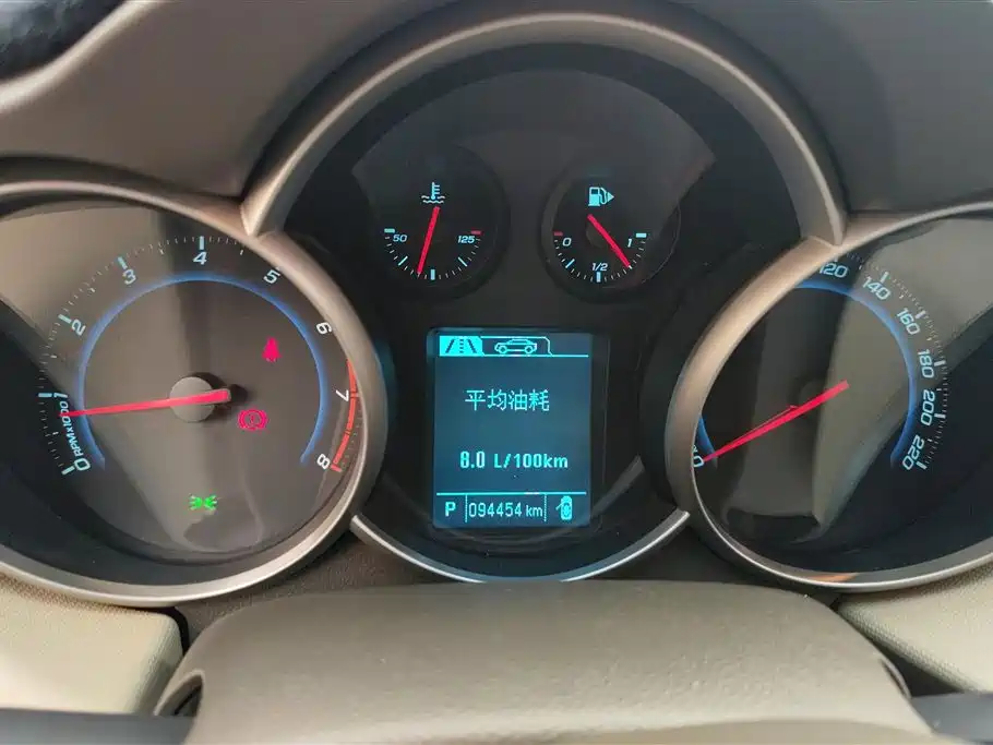 Chevrolet Cruze 2015 1.5L Classic SE AT фото 14