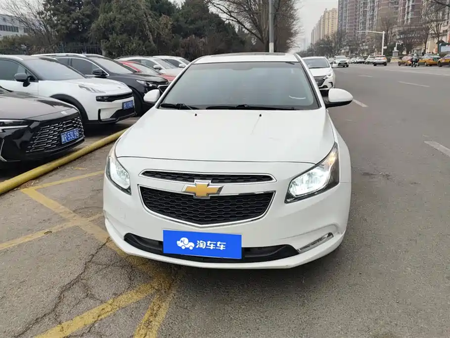 Chevrolet Cruze 2015 1.5L Classic SE AT фото 2