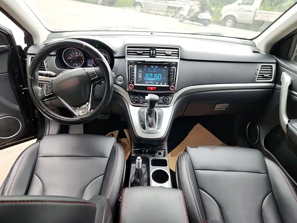 Haval H6 2015 Sport 1.5T Automatic 2WD Luxury фото 10