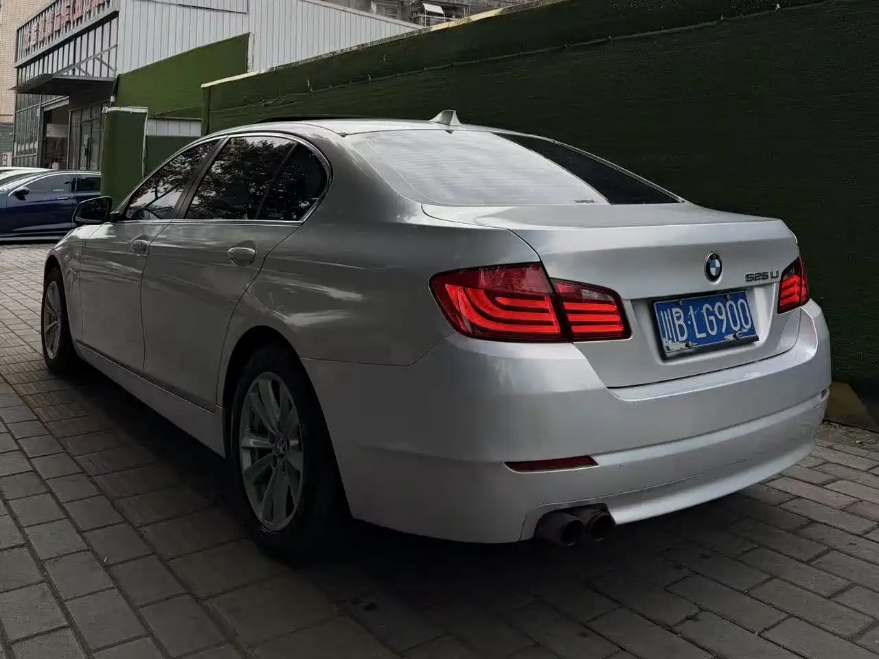 BMW 5 Series 2013 525Li Luxury фото 11