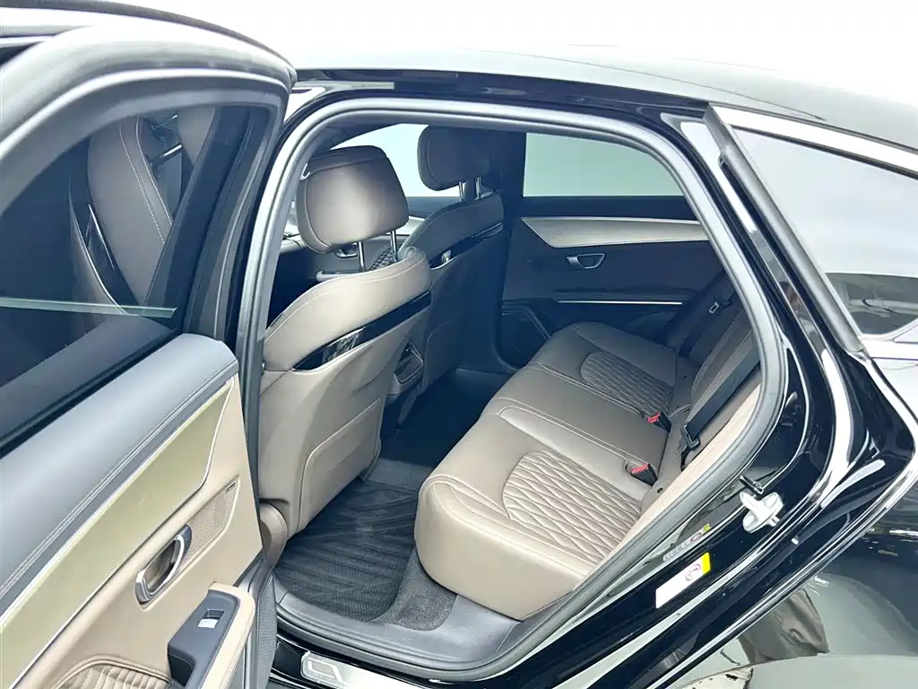 BYD Han 2023 DM-i Champion Edition 121KM Honor фото 8