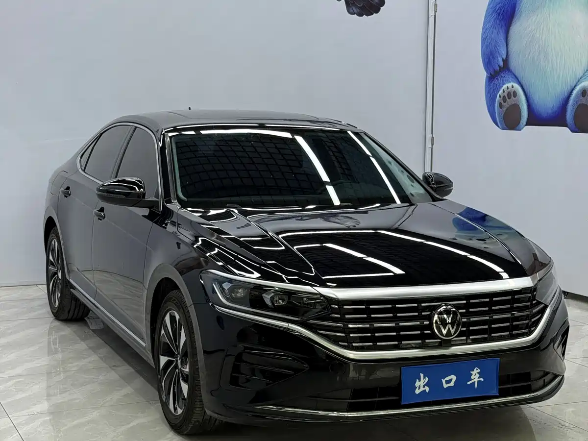 Volkswagen Passat 2023 280TSI Elite Edition фото 3