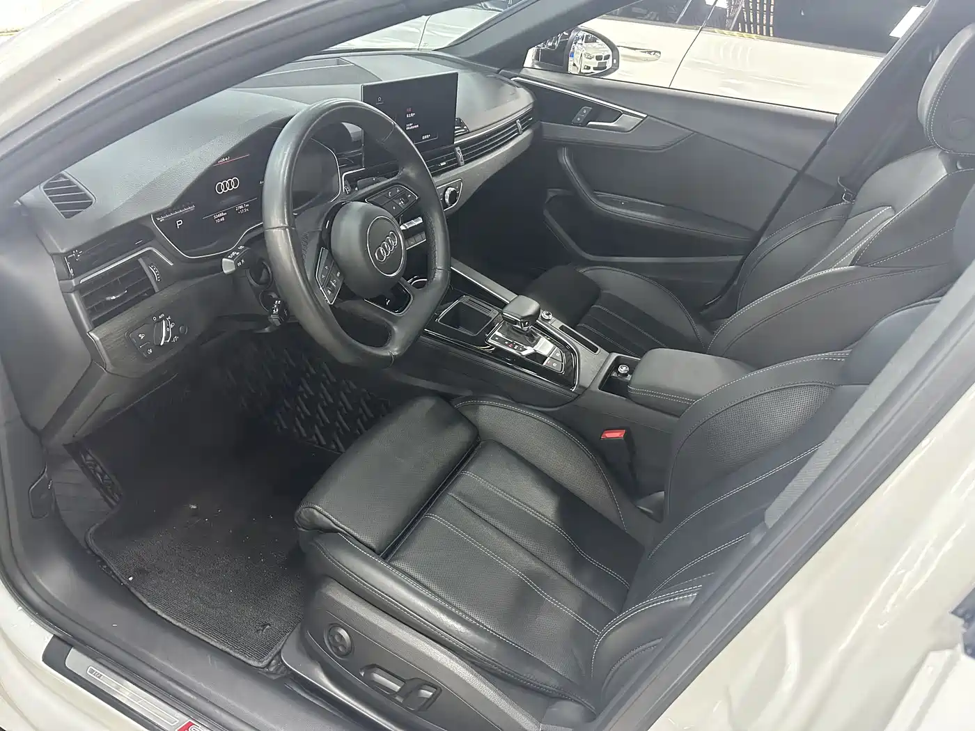 Audi A4L 2023 40 TFSI Luxury Sport фото 6