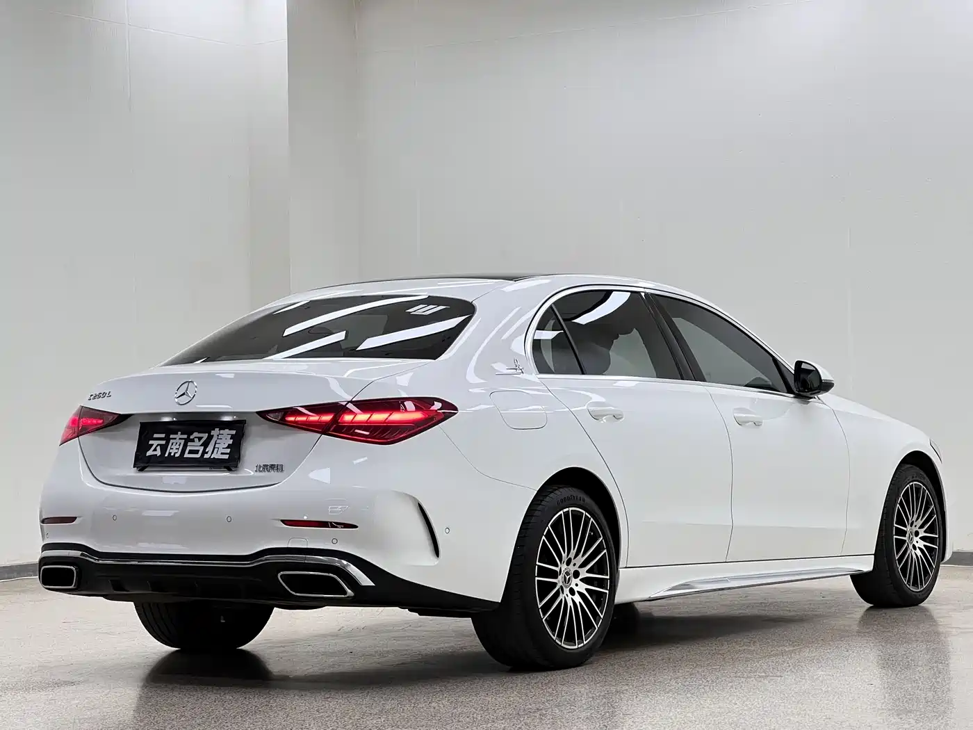 MERCEDES-BENZ C CLASS