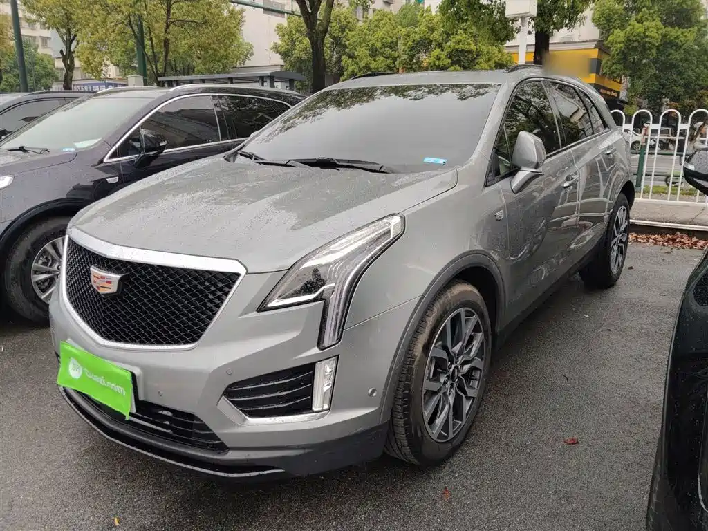 Cadillac XT5 2022 2.0T 4WD Platinum