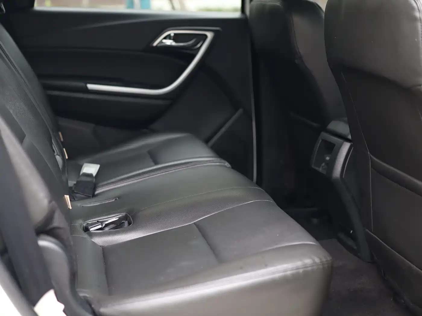 Jiangling Yusheng S350 2016 2016 2.4T Automatic 2WD Diesel Luxury 5-seater