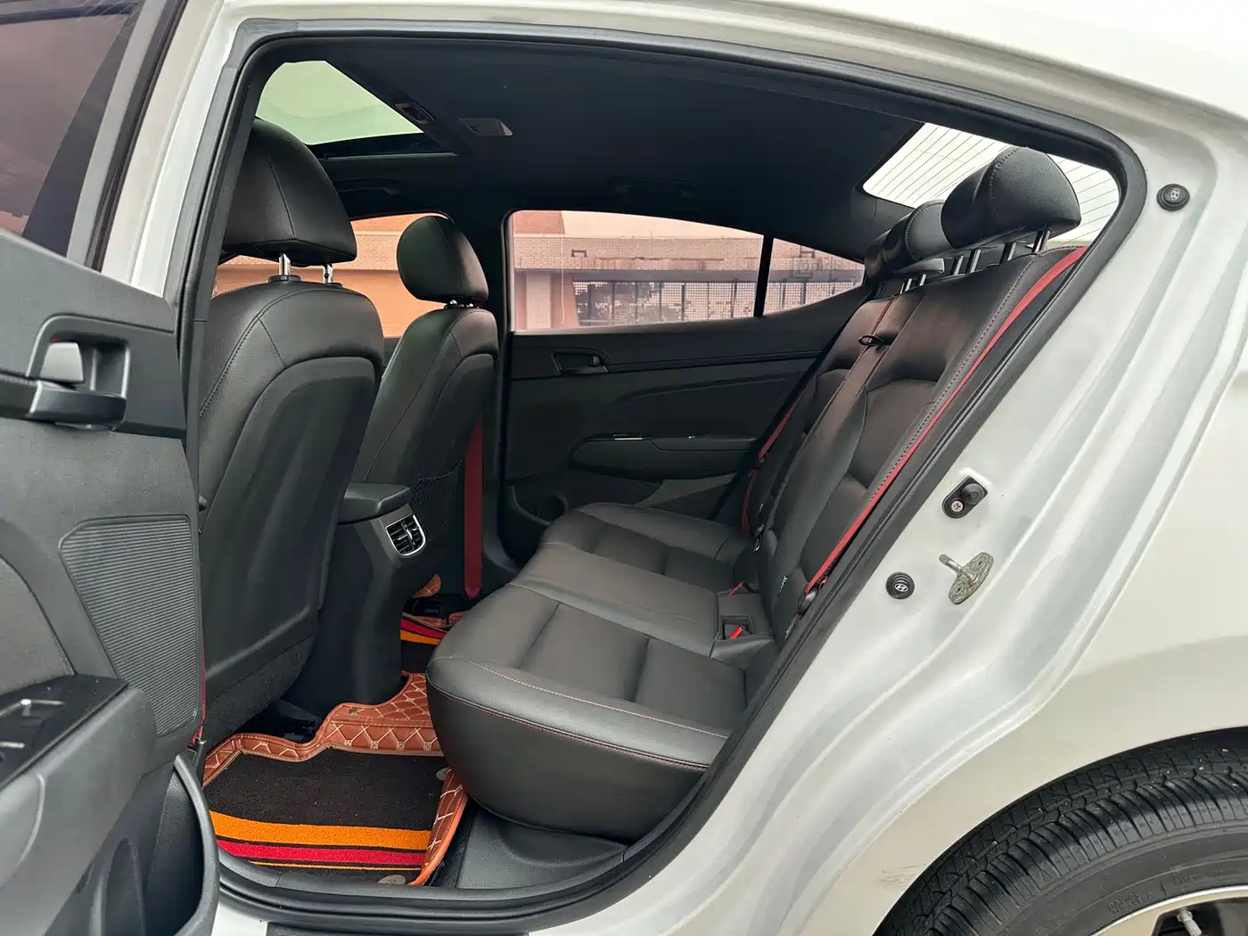 Hyundai Elantra 2019 1.4T Dual-clutch XuanDong·Vitality Type фото 15
