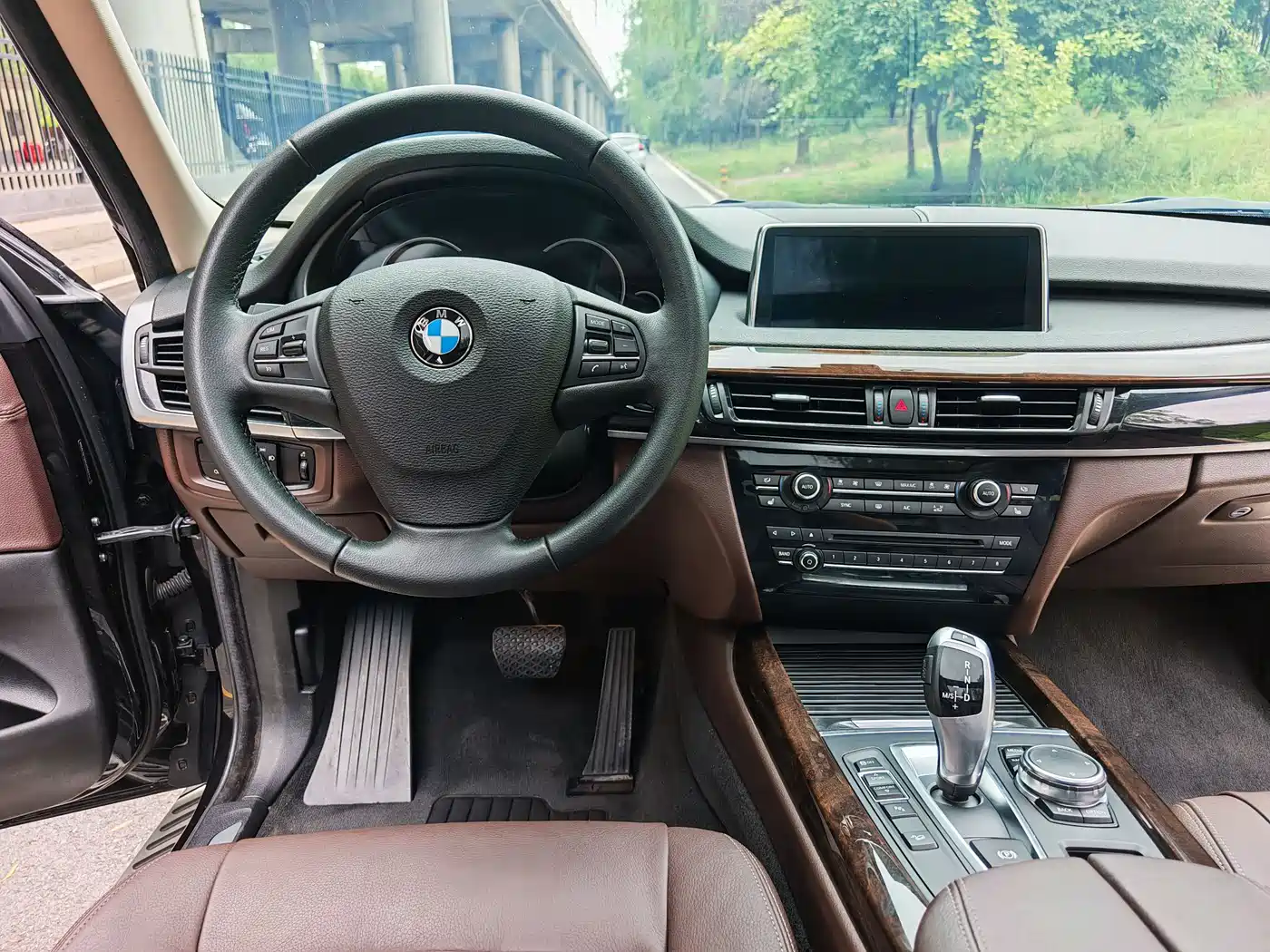 BMW X5 (Import) 2015 xDrive28i фото 7