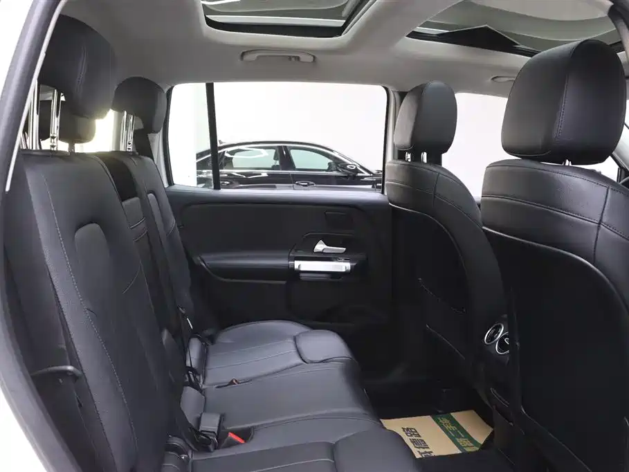 Mercedes-Benz GLB 2020 GLB 200 Dynamic фото 16