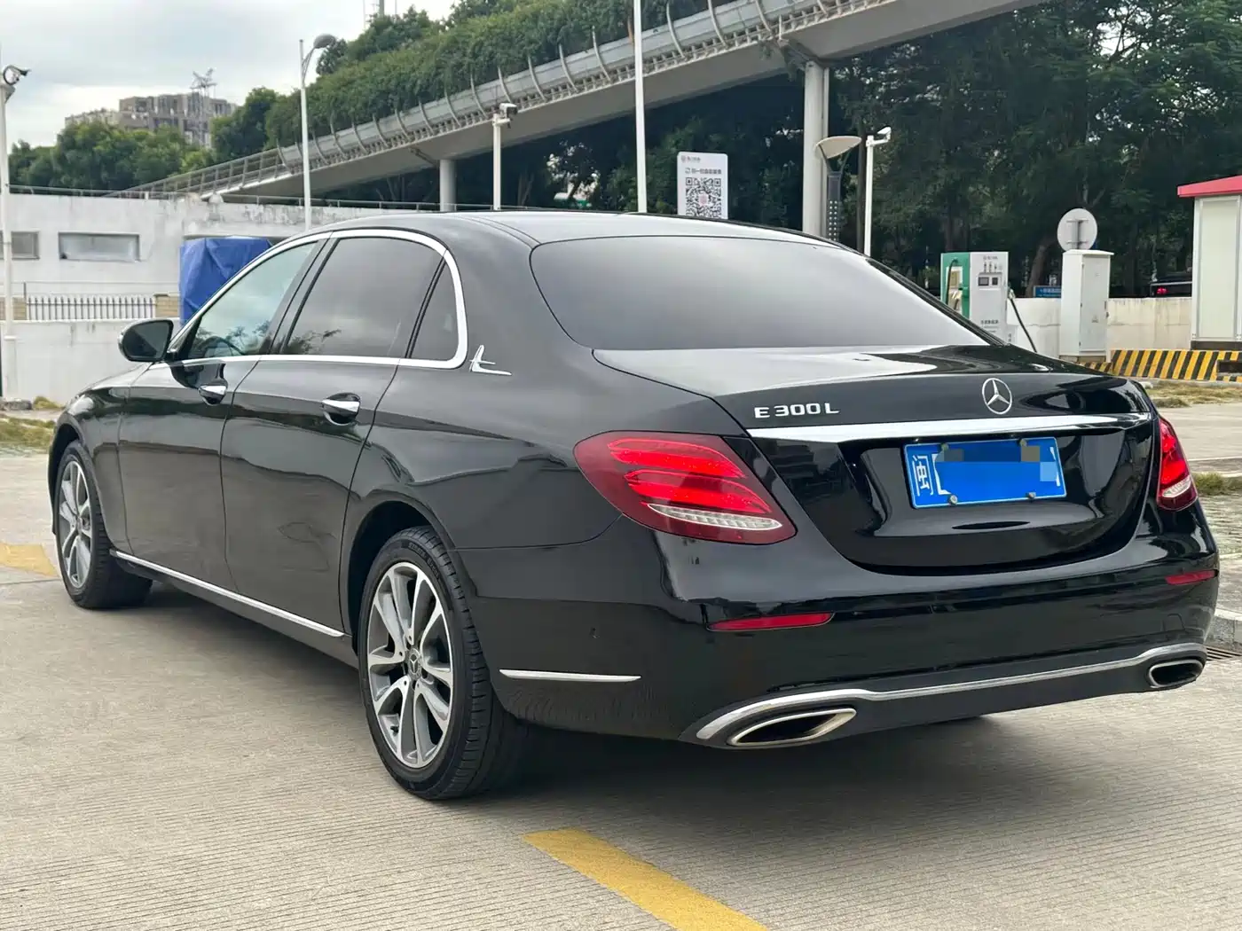 Mercedes-Benz E-Class 2019 E 260 L фото 9