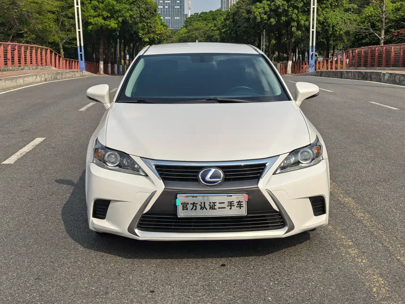 Lexus CT 2014 CT200h Elite Monochrome фото 2