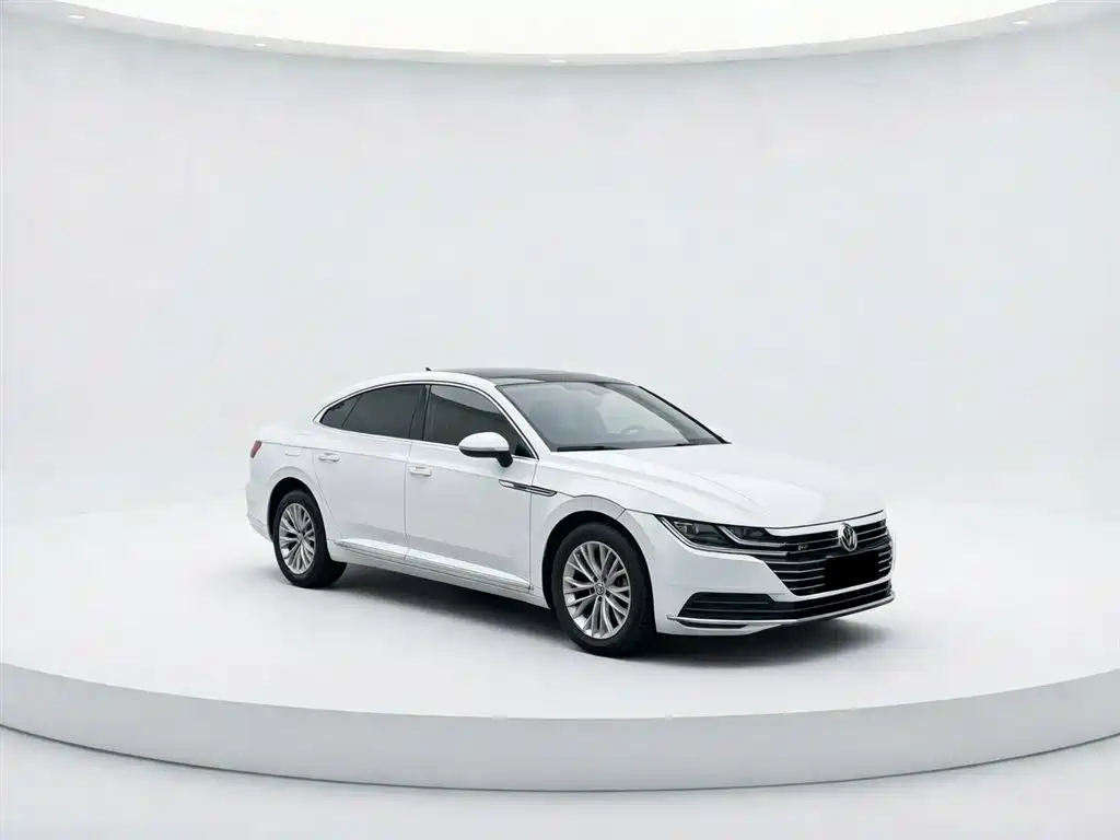 Volkswagen FAW-Volkswagen CC 2019 330TSI Charm Edition China VI фото 3