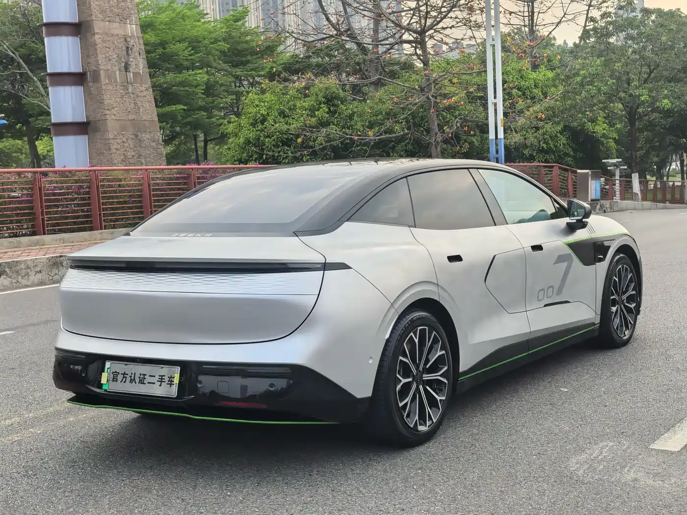 ZEEKR EXTREME KRYPTON 007