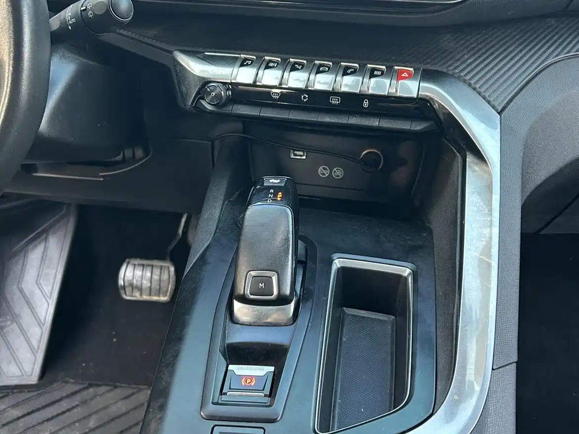 Peugeot 4008 2017 350THP Elite Edition фото 12