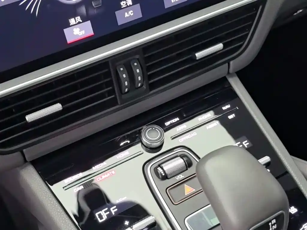 Porsche Cayenne 2019 Cayenne 3.0T фото 22