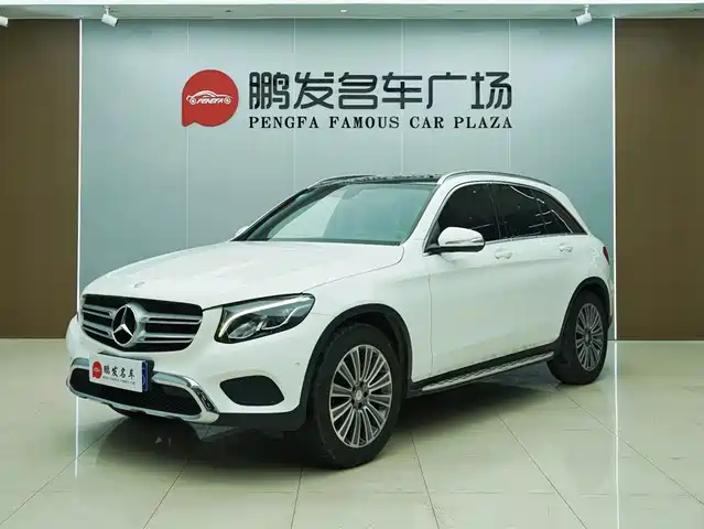 MERCEDES-BENZ GLC