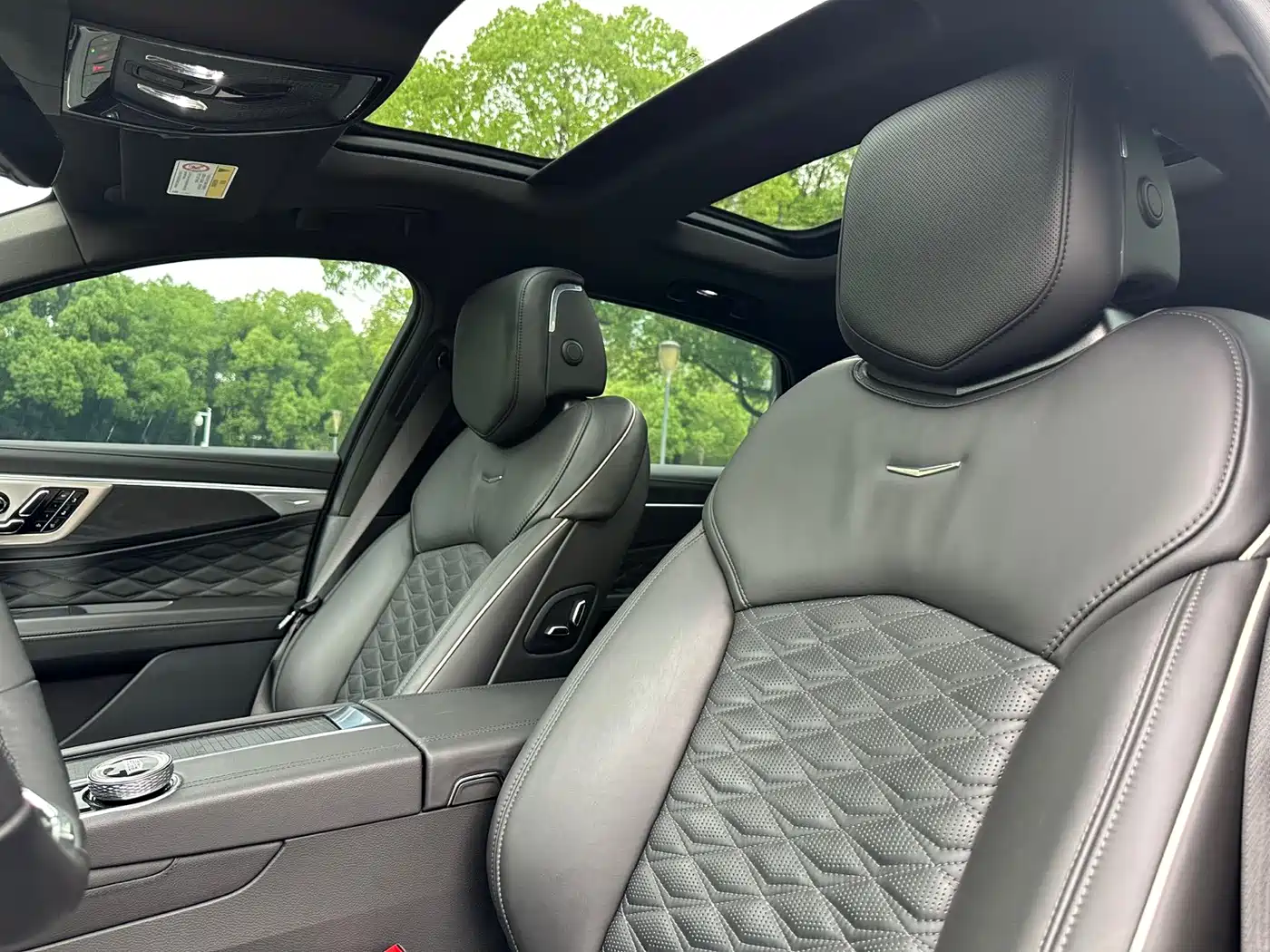CADILLAC CT6