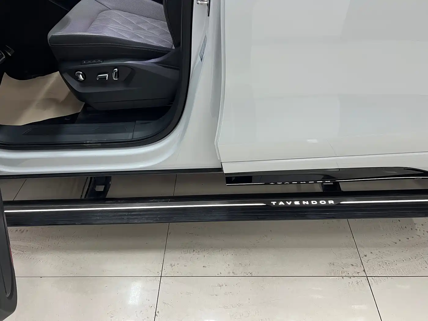 Volkswagen Talagon 2023 380TSI 4WD R-Line Touring Edition фото 9