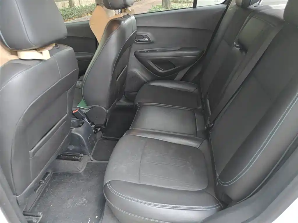 Chevrolet Trax 2014 1.4T Automatic 2WD Luxury фото 15