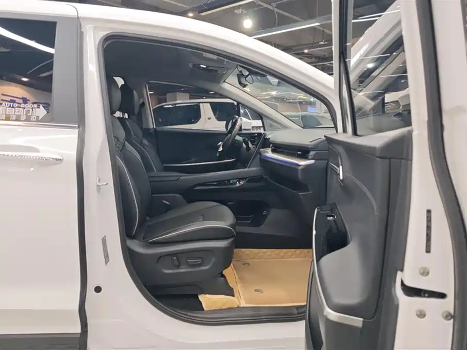 Hyundai Kustu 2022 270TGDi Smart Love Flagship TOP фото 8