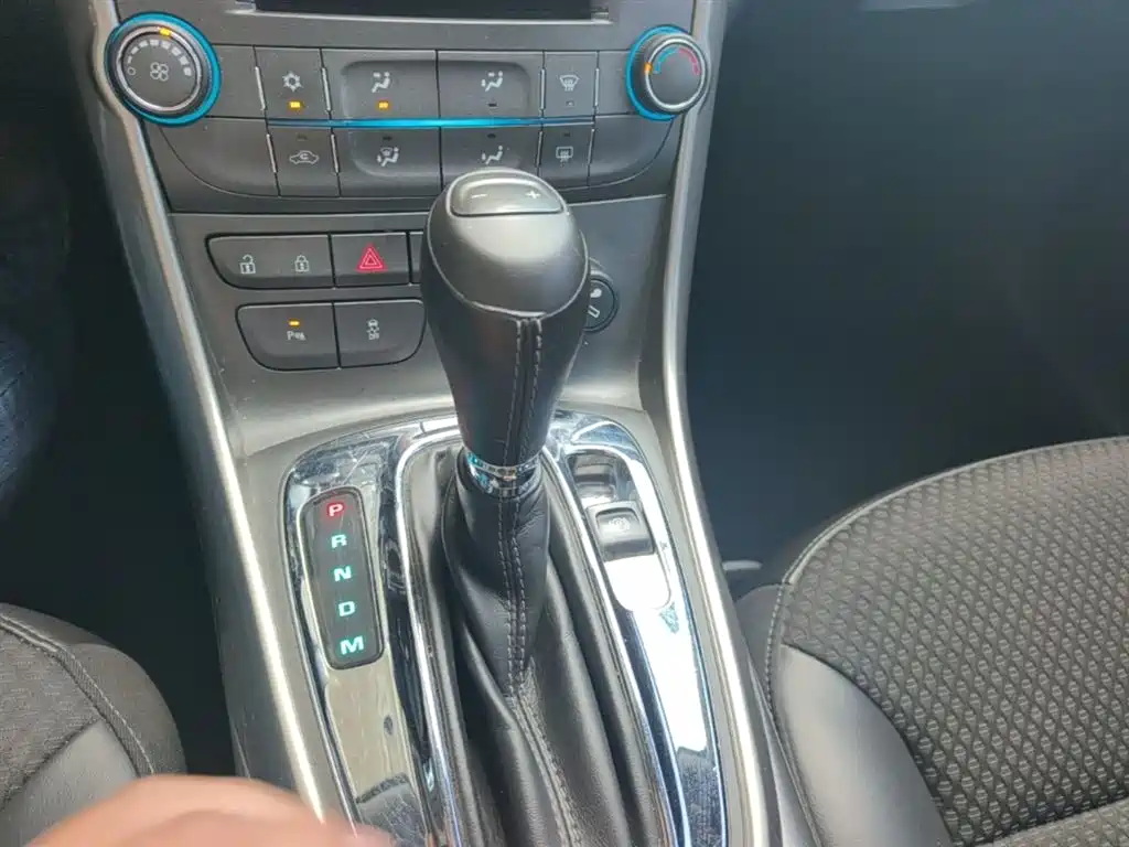 Chevrolet Malibu 2014 1.6T Automatic Comfort фото 14