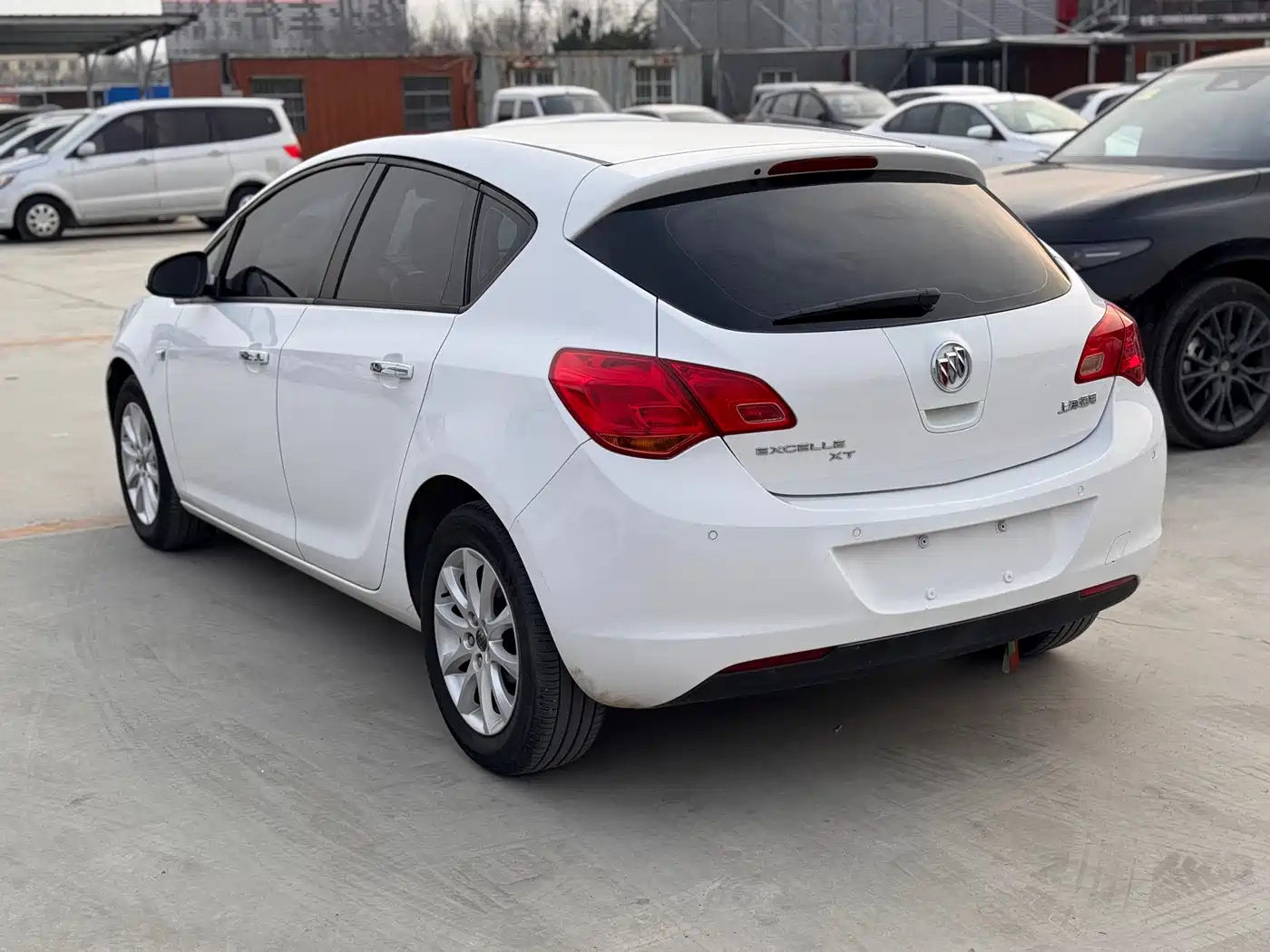 Buick Excelle 2013 Model XT 1.6L Automatic Fashion фото 9