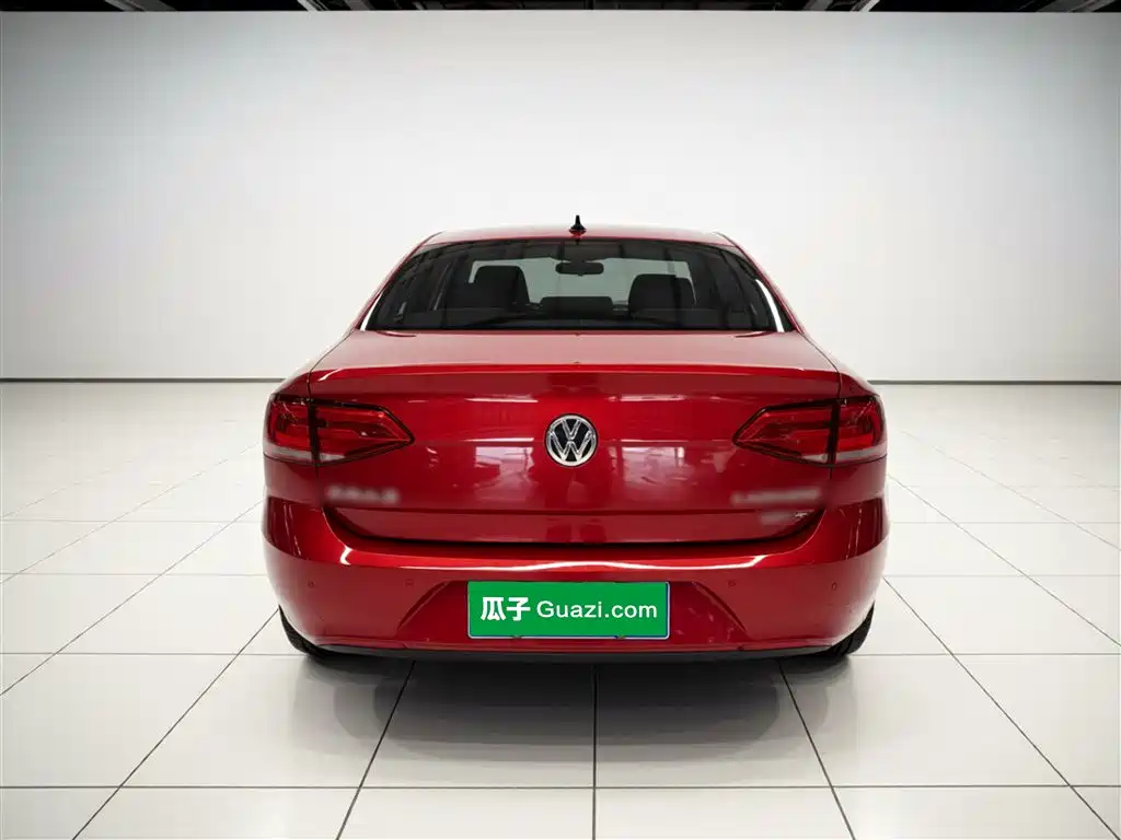 Volkswagen Lamando 2017 230TSI DSG Trend Edition фото 6