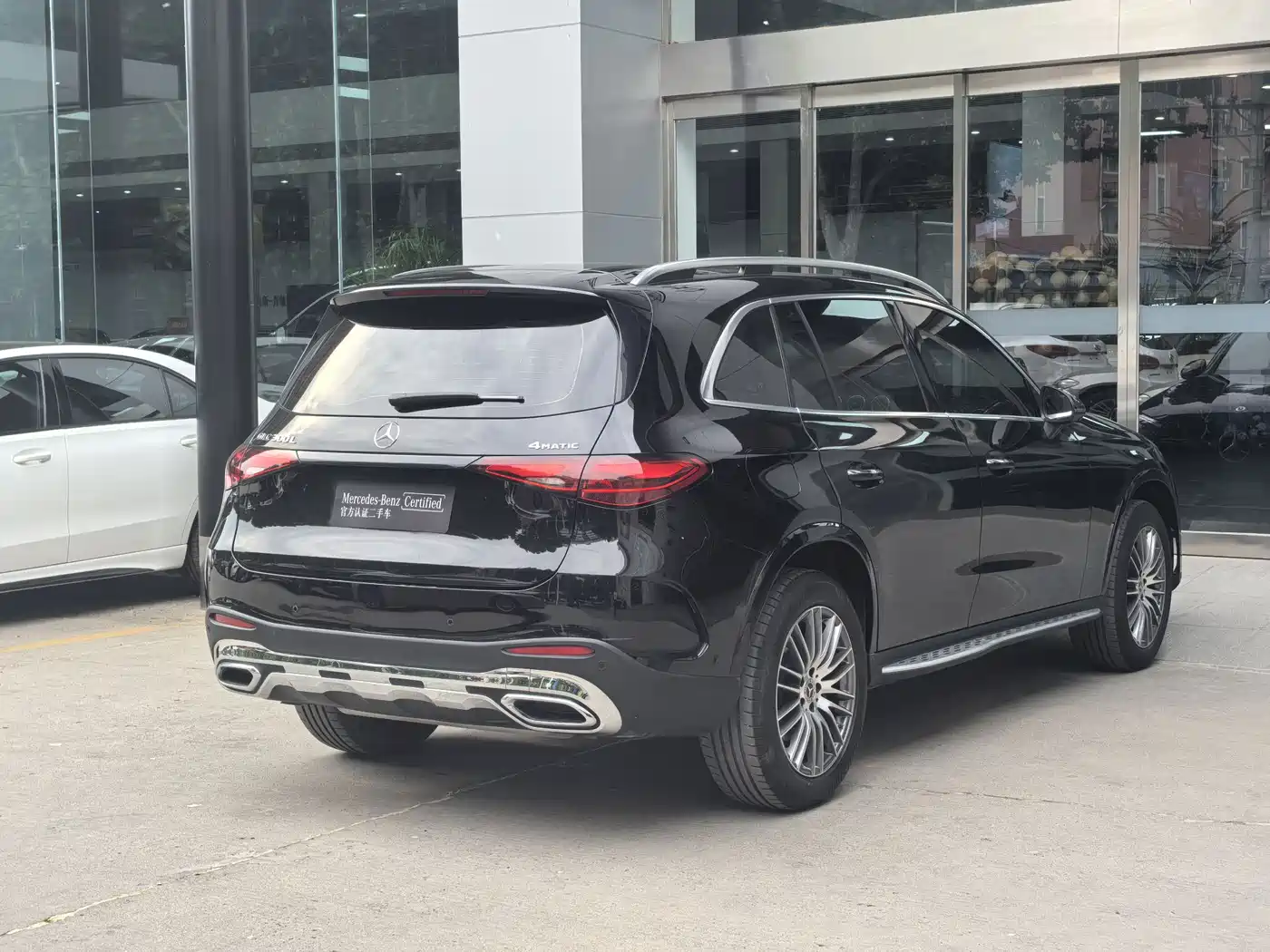 Mercedes-Benz GLC 2024 GLC 300 L 4MATIC Dynamic 5-seater фото 17