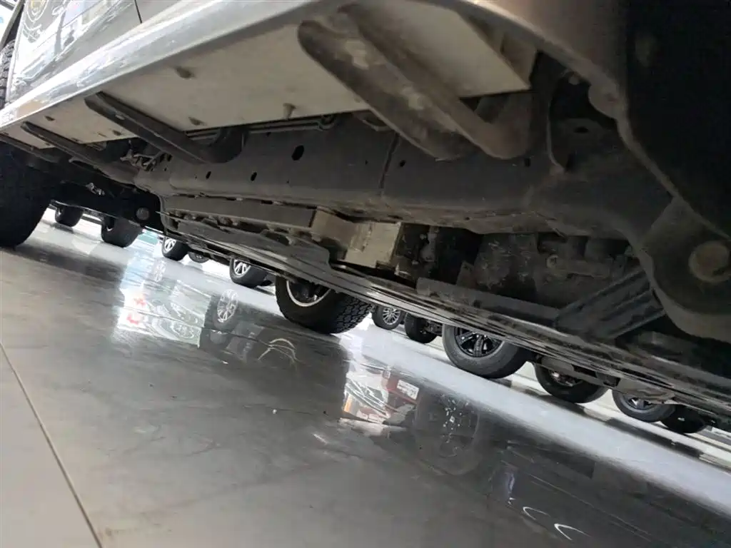Tank 500 EV 2025 Hi4-Z фото 6