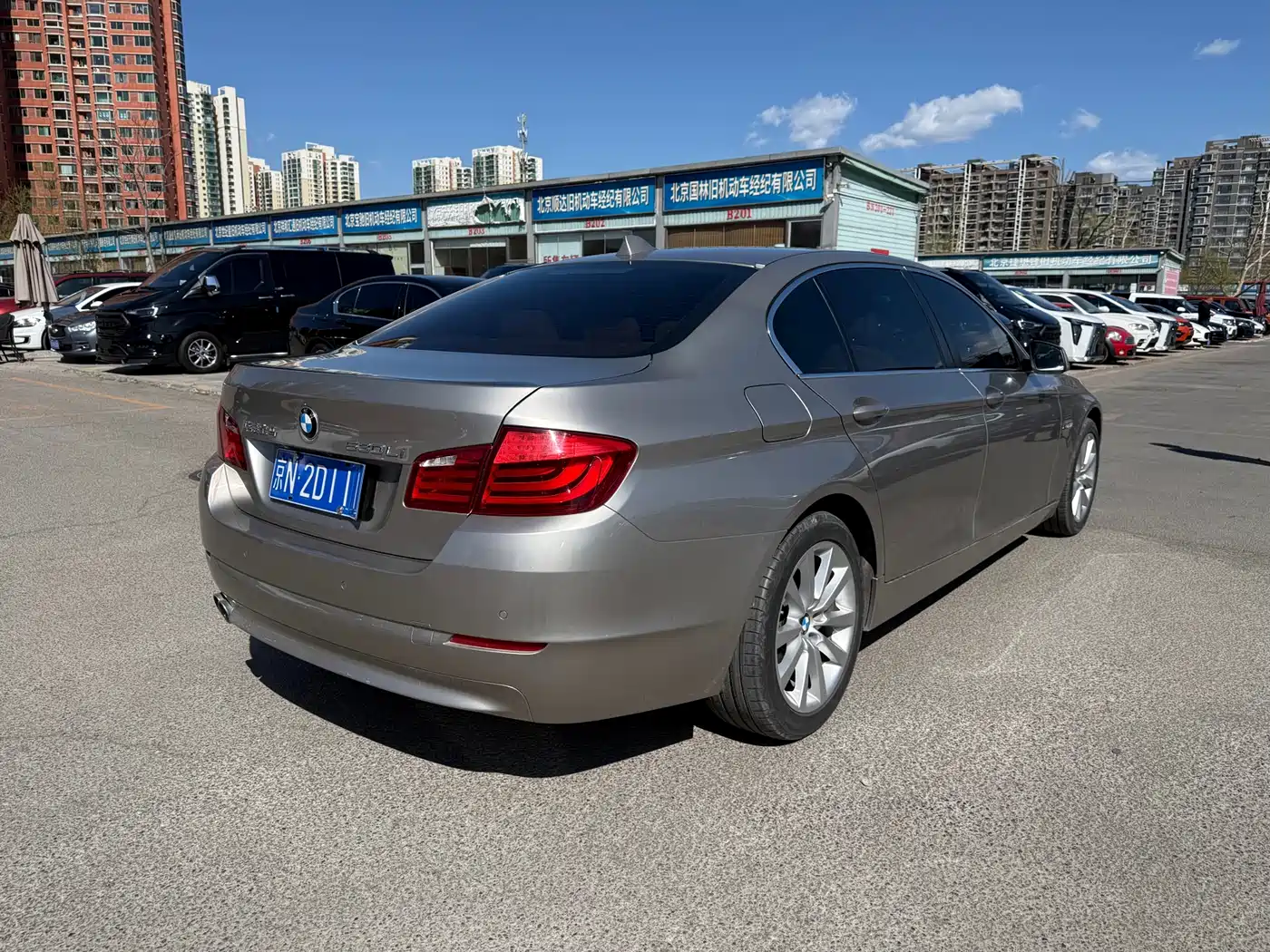 BMW 5 Series 2013 530Li Luxury фото 13