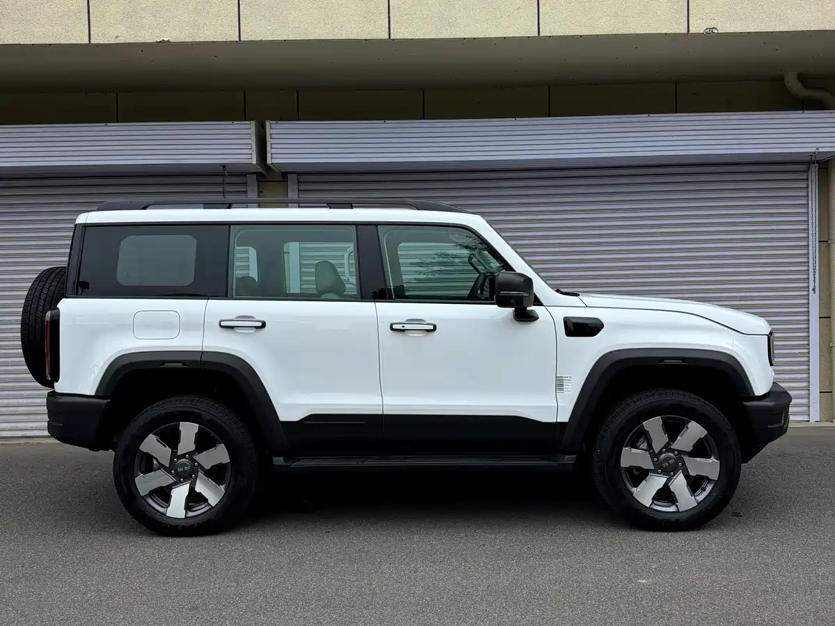 BAIC ORV Beijing Off-Road BJ40 Range Extender 2025 Standard Edition фото 7