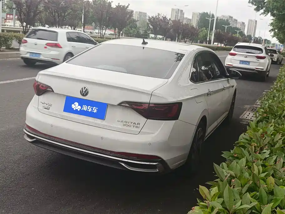Volkswagen Sagitar 2024 300TSI DSG Surpass Edition фото 3