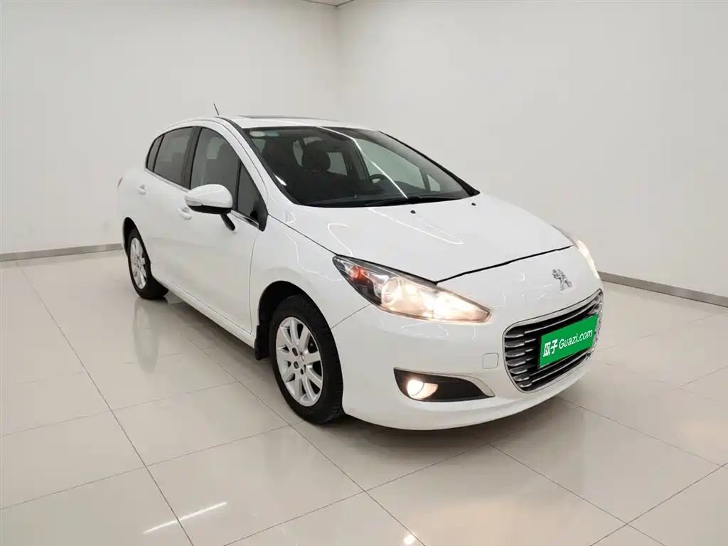 Peugeot 308 2014 Model Joy Edition Classic 1.6L Automatic Trend Style фото 4