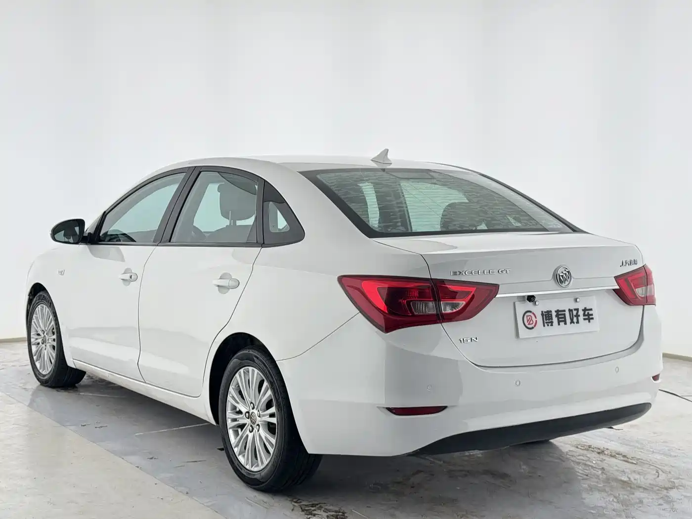 Buick Excelle 2017 15N Automatic Elite фото 2
