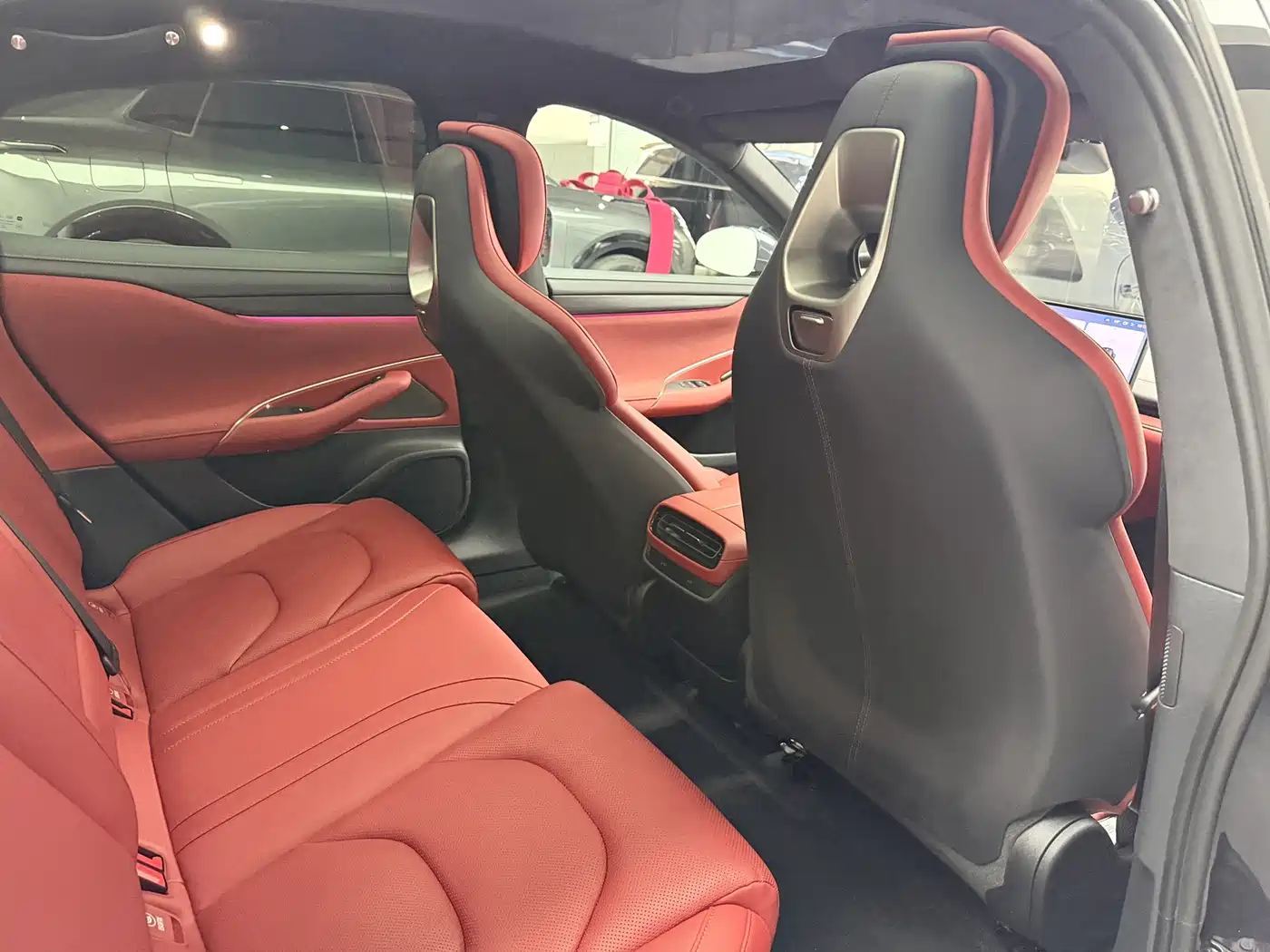 XIAOMI CAR XIAOMI SU7