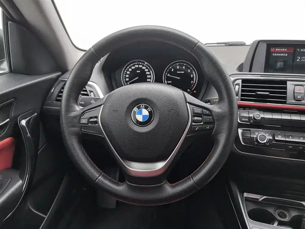 BMW 2 Series (Import) 2018 220i Sport Design Package фото 11