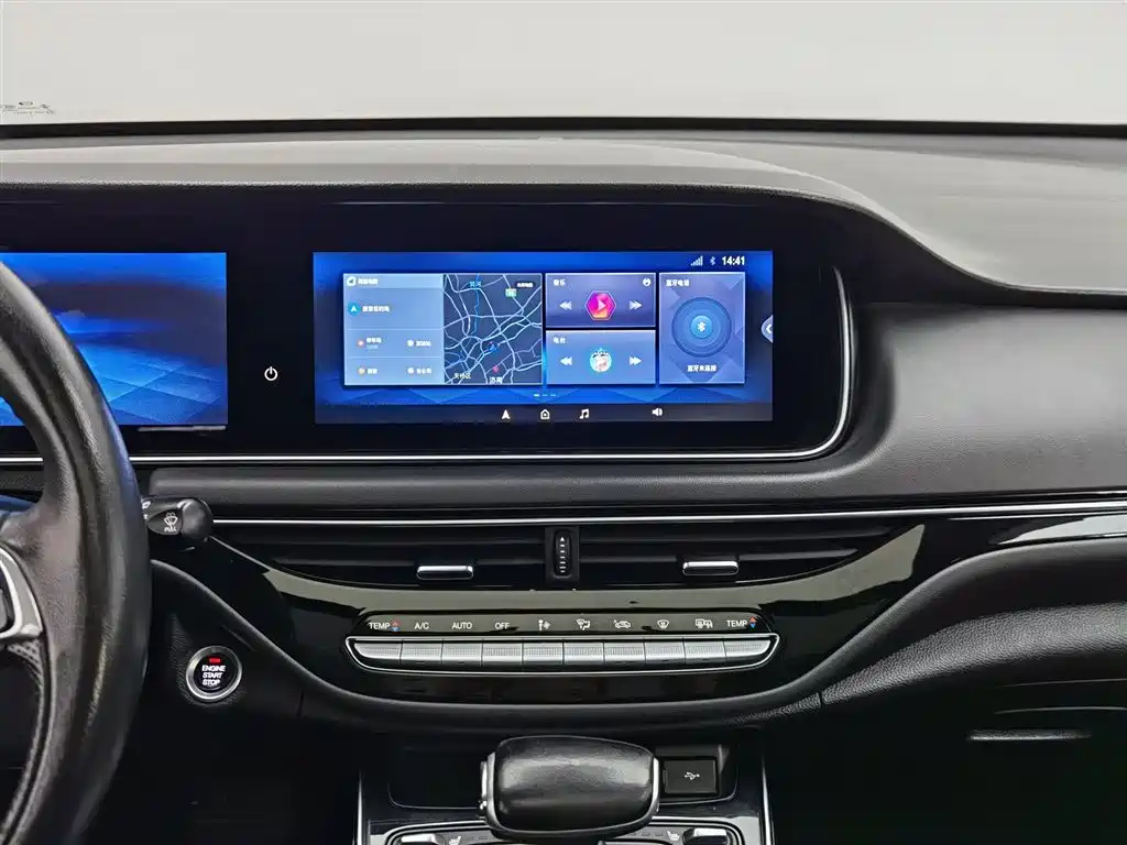 GAC Trumpchi Trumpchi M6 2021 270T DCT Luxury Edition (7-seater) фото 12