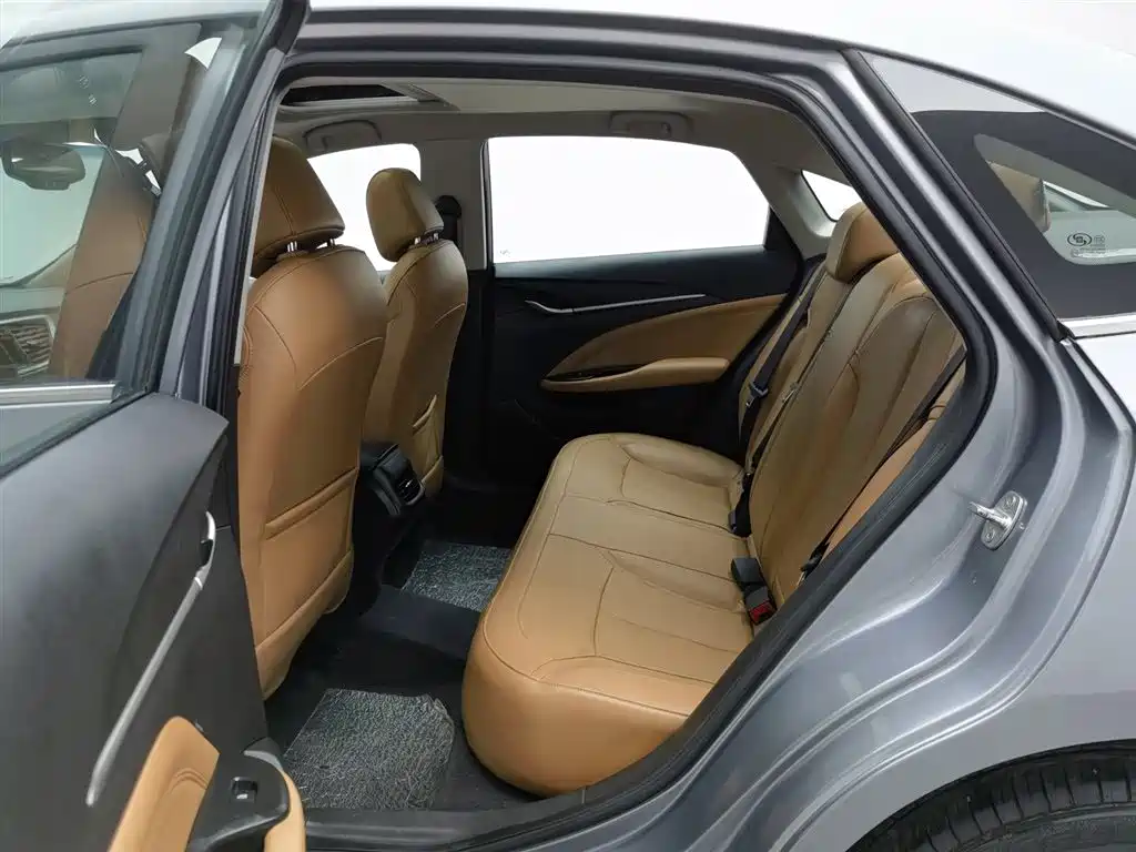 Buick Excelle 2018 18T Automatic Flagship фото 15
