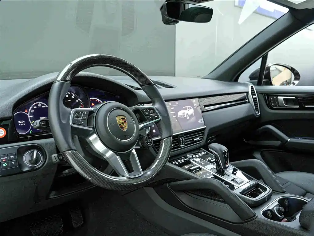 PORSCHE CAYENNE NEW ENERGY