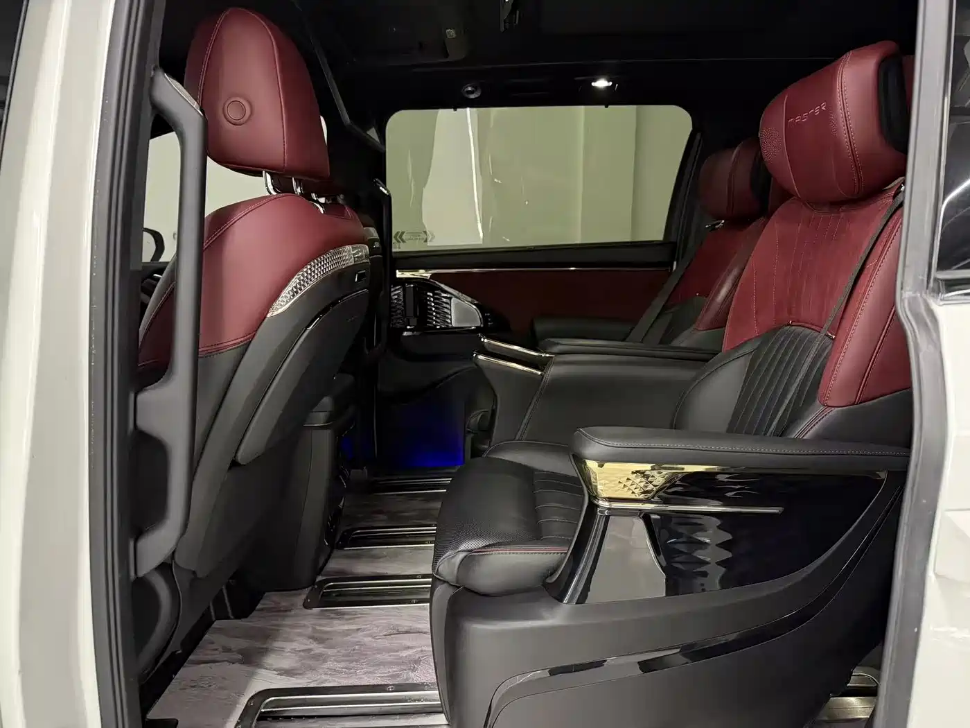 GAC Trumpchi Trumpchi M8 2023 Model Master Series Hybrid Royal Edition фото 6