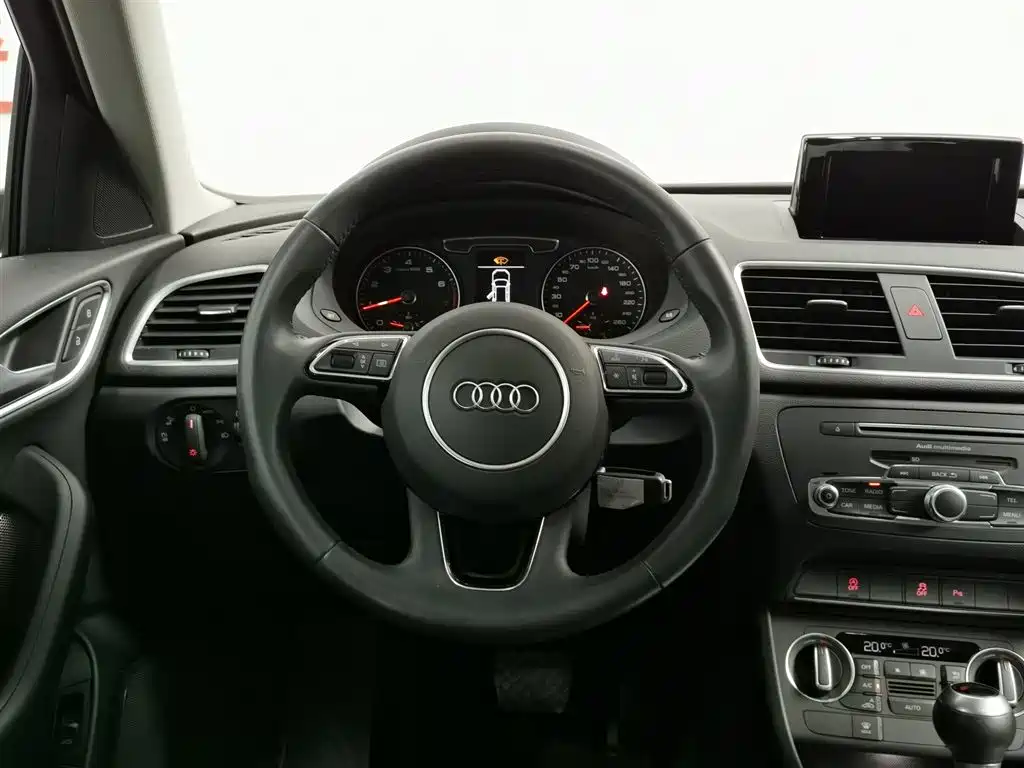 Audi Q3 2018 35 TFSI Fashion Collector's Edition фото 11