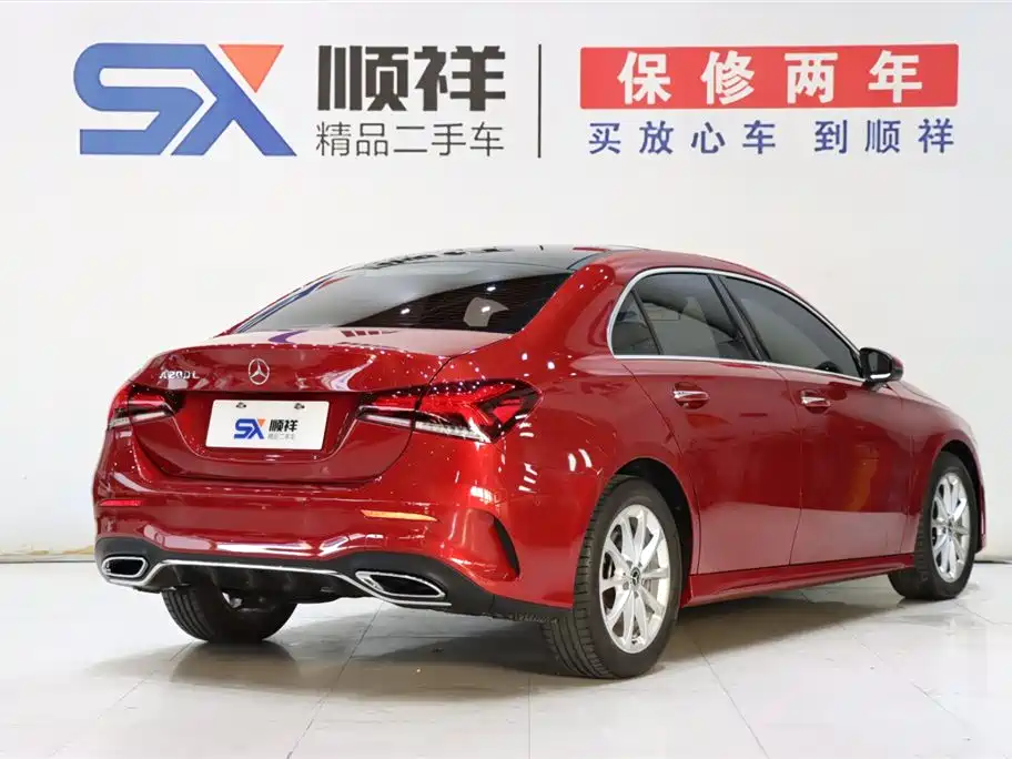 Mercedes-Benz A-Class 2019 A 200 L Sport Sedan фото 4