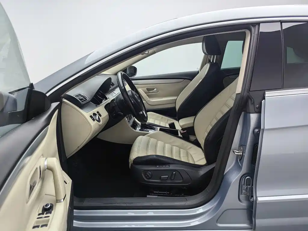 Volkswagen CC 2010 2009 3.6FSI Top Edition