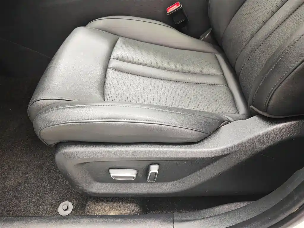 GAC Trumpchi Trumpchi GS4 2020 270T Automatic Smart Connect Tech Version фото 20