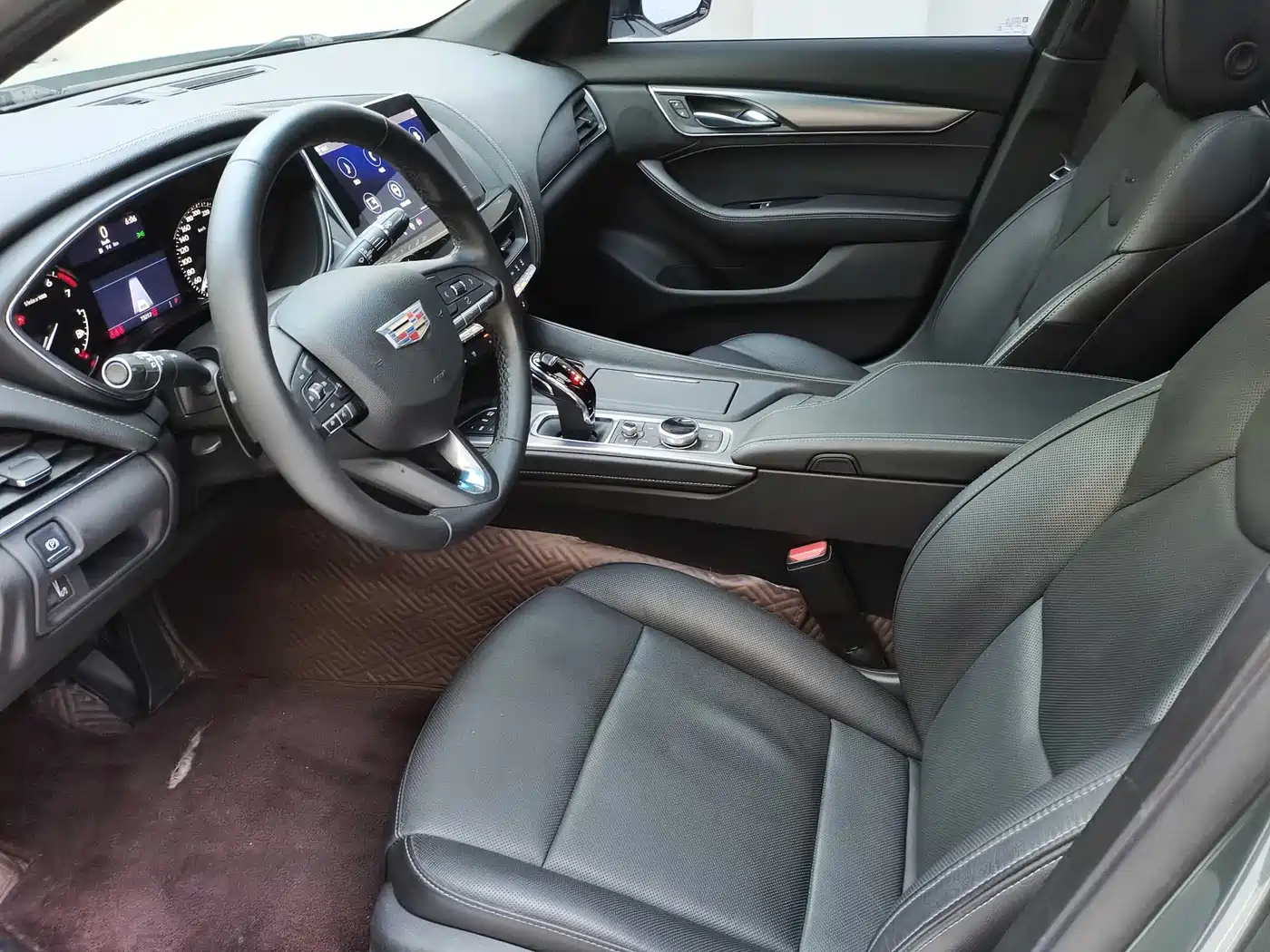 CADILLAC CT5