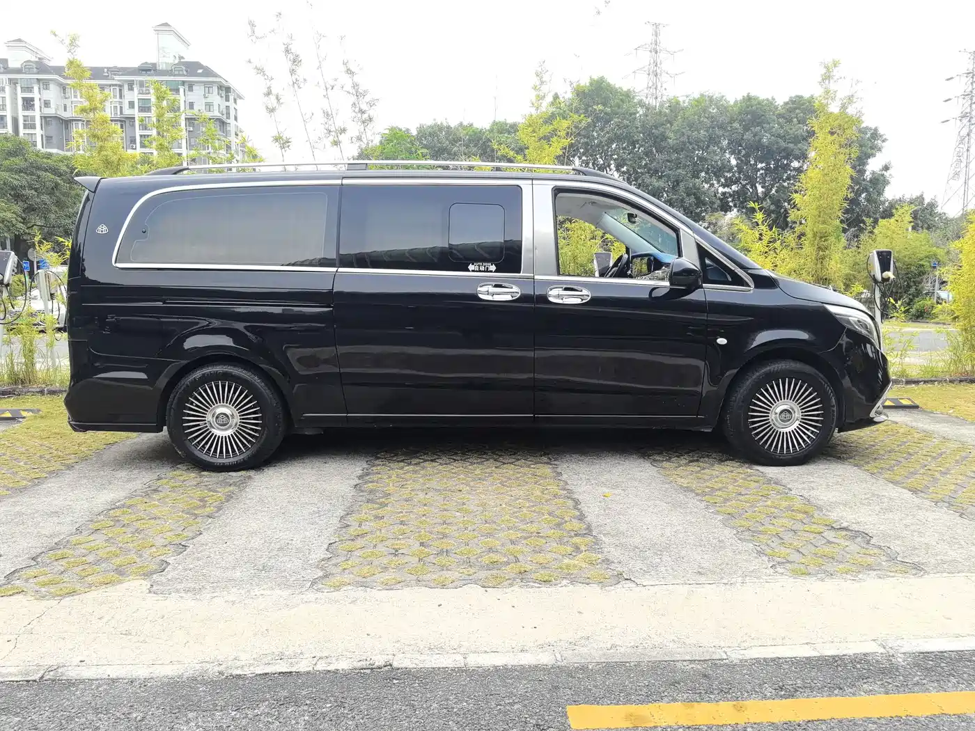 Mercedes-Benz Vito 2021 2.0T Elite 7-Seater фото 19